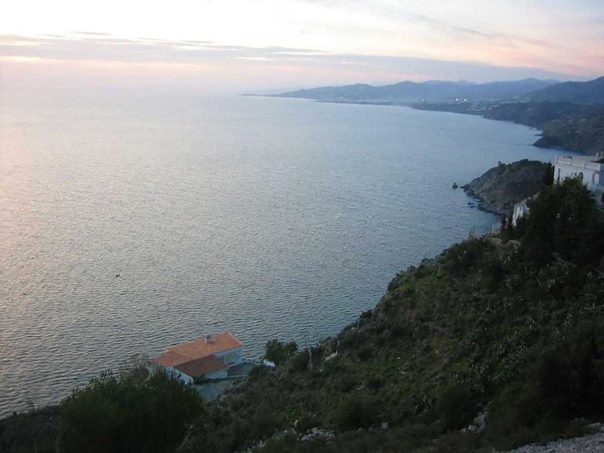 Beach And Mountains Frigiliana Esterno foto